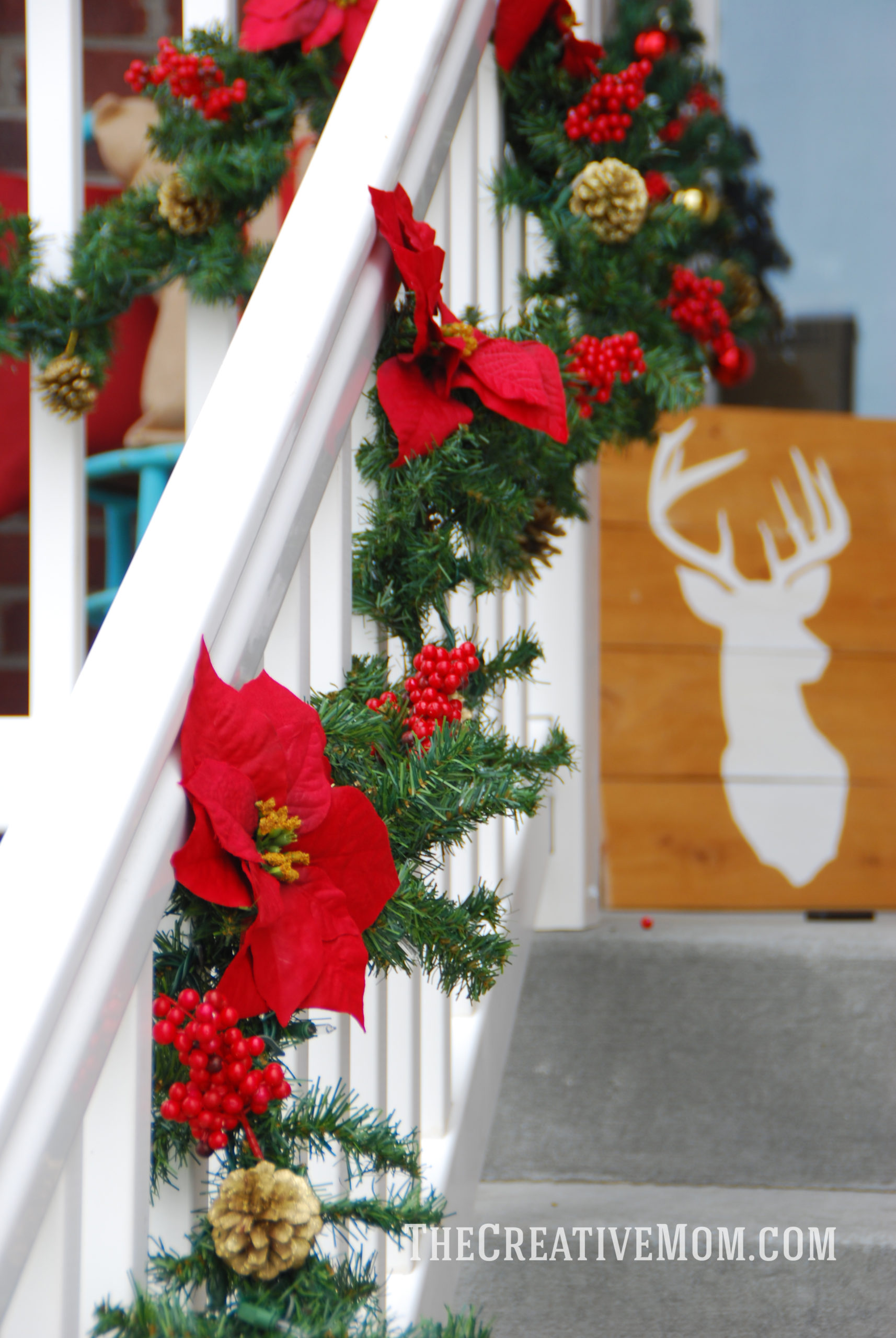 porch garland The Creative Mom